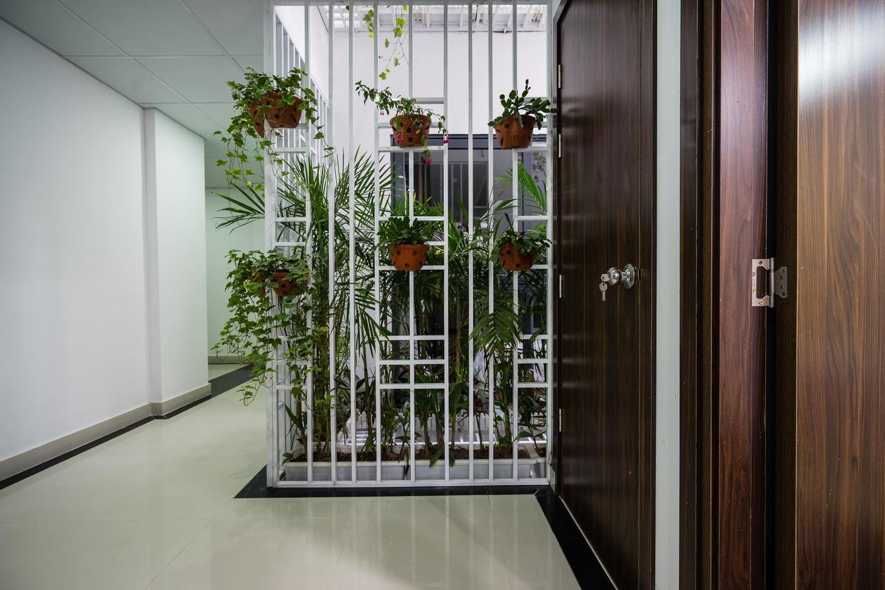 Hanna Hotel And Massage Hanoi Bagian luar foto
